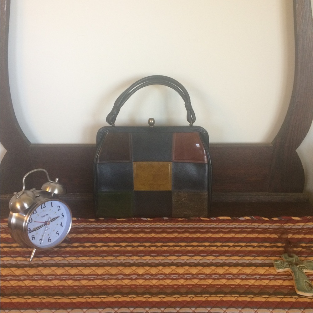 Purse - Picture 2 of 8